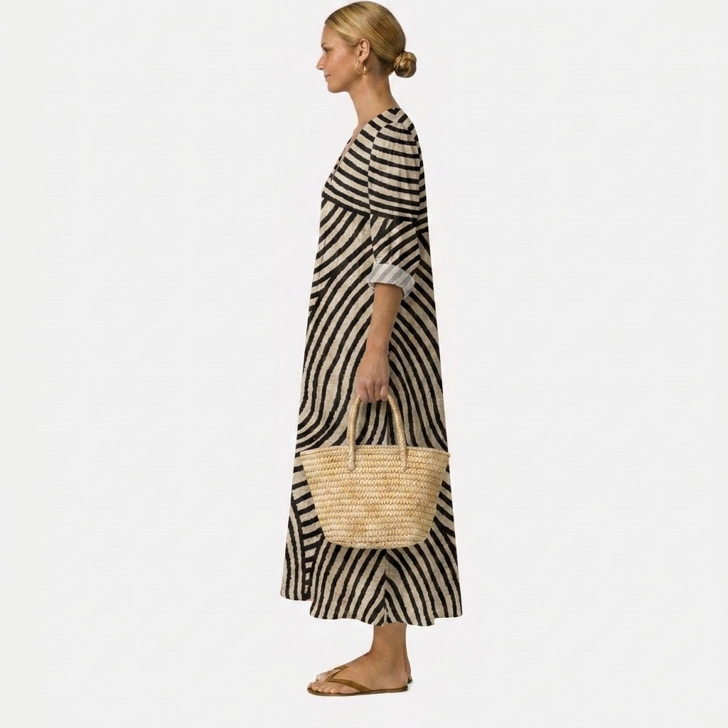 Gracia Timeless Vintage Dress