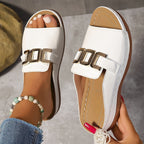 Clarinda | Orthopaedic sandals with buckle design