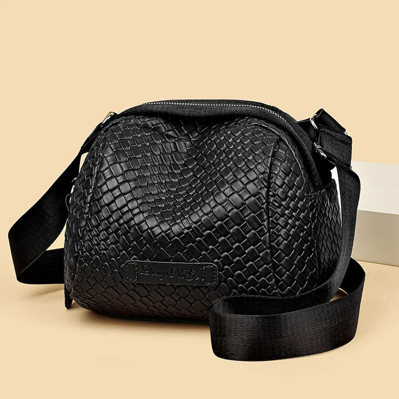 Madison Classic Charm | Spacious Vintage Bag