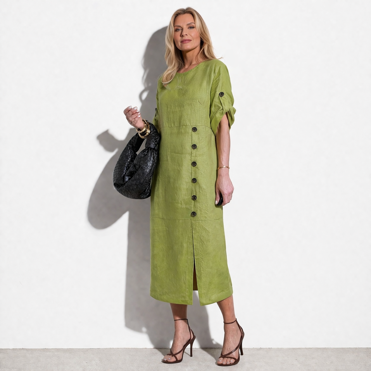Lunea Mode® | Margaux külje nööpidega midi kleit