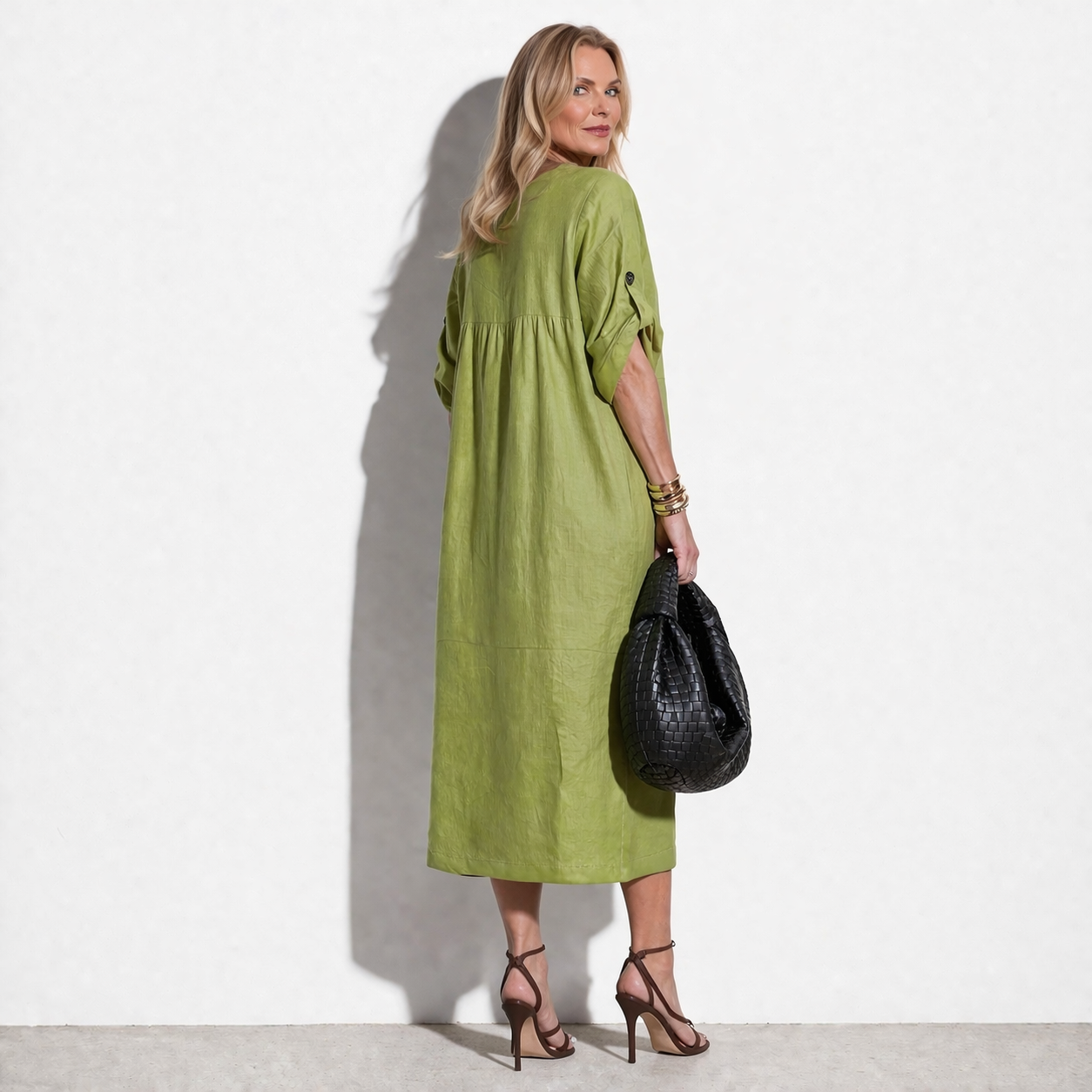 Lunea Mode® | Margaux külje nööpidega midi kleit