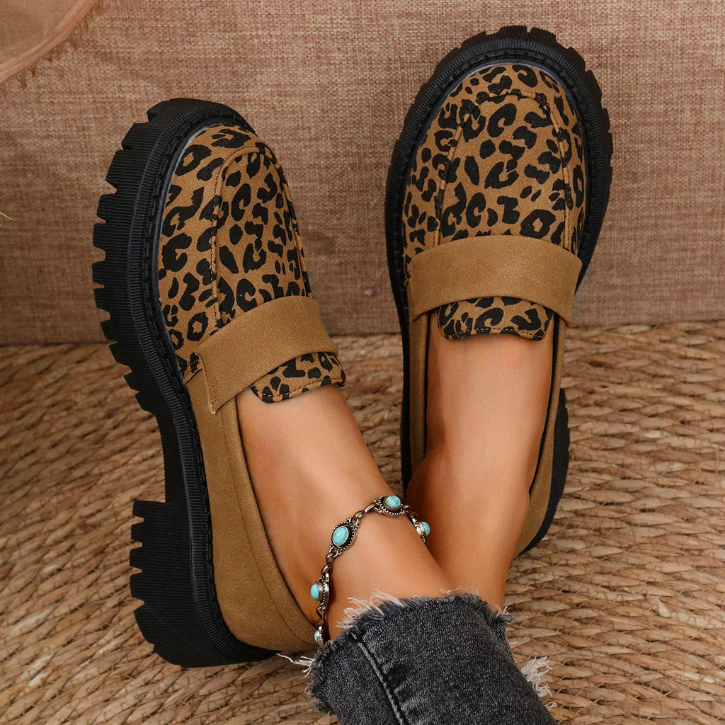 Leona™ | Leopard Print Platform Loafers – Where Style Meets Comfort