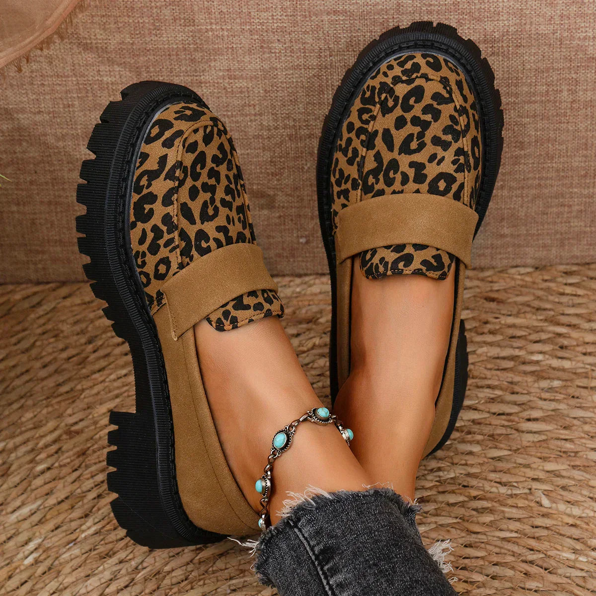 Leona™ | Leopard Print Platform Loafers – Where Style Meets Comfort