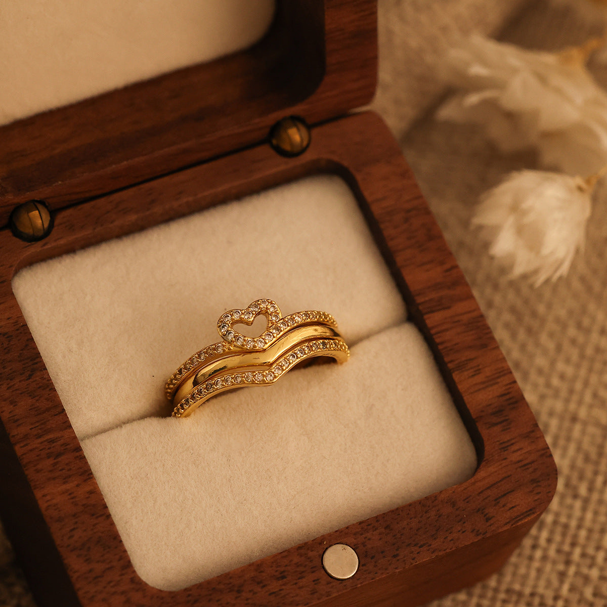 Eliza | Shining Love Wish Bone Stacking Rings