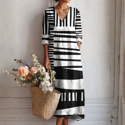 Lara Graphic Print Dress