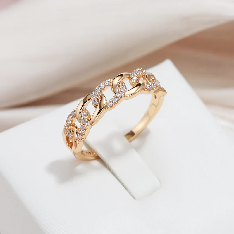 Gold “Maille Chic” Ring