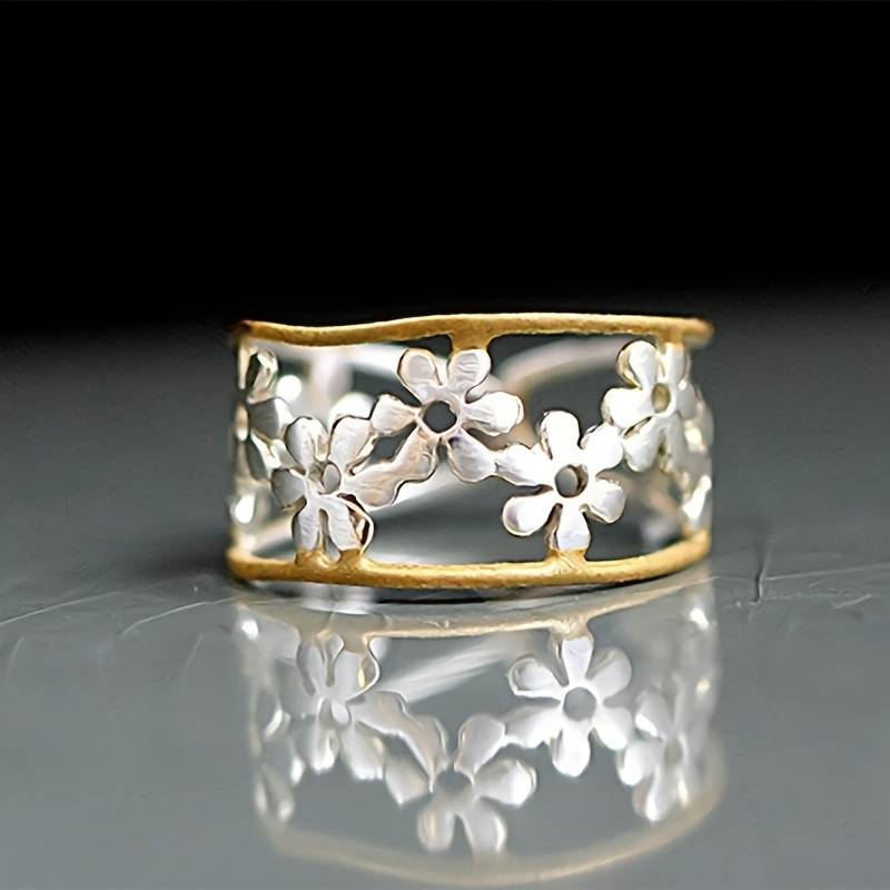 Chic Margherita Ring