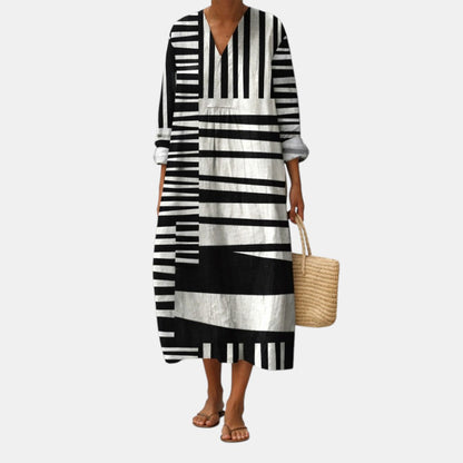 Lara Graphic Print Dress